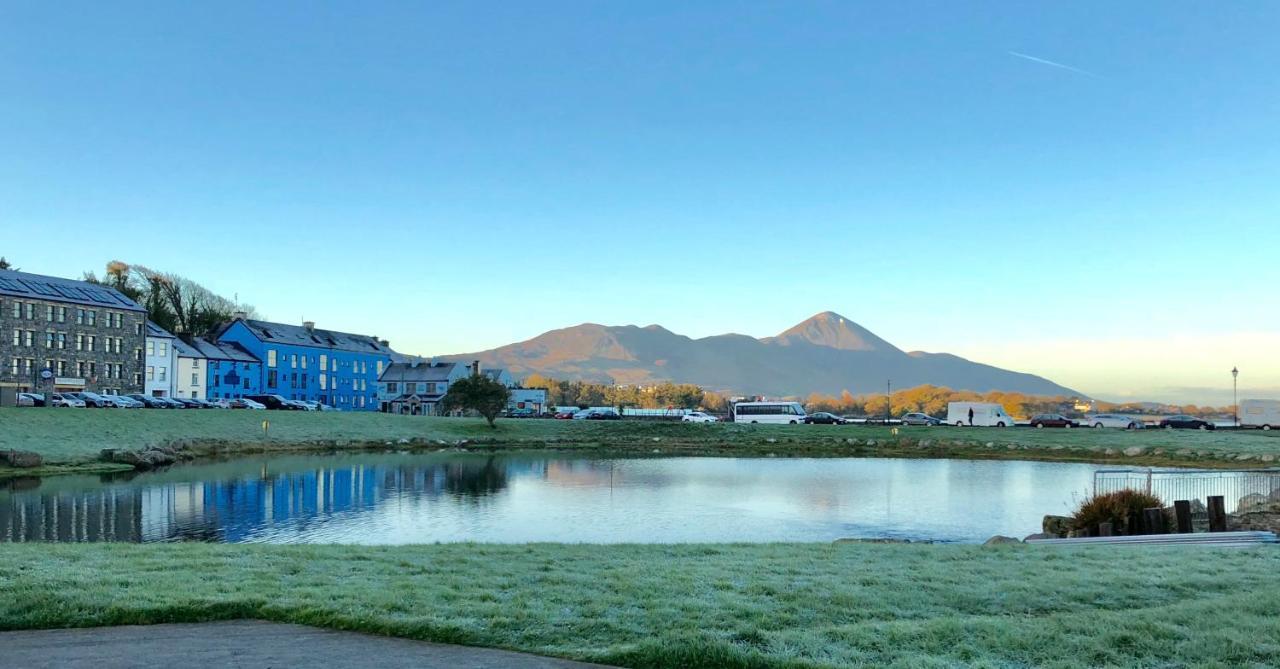 The Waterside Apartment 112 Harbour Mills Westport Buitenkant foto