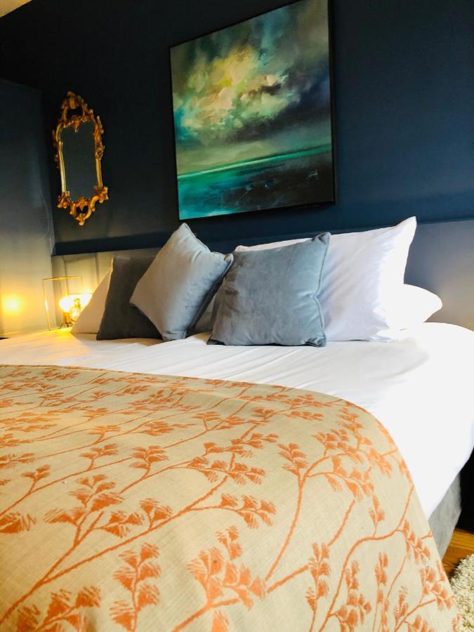 The Waterside Apartment 112 Harbour Mills Westport Buitenkant foto